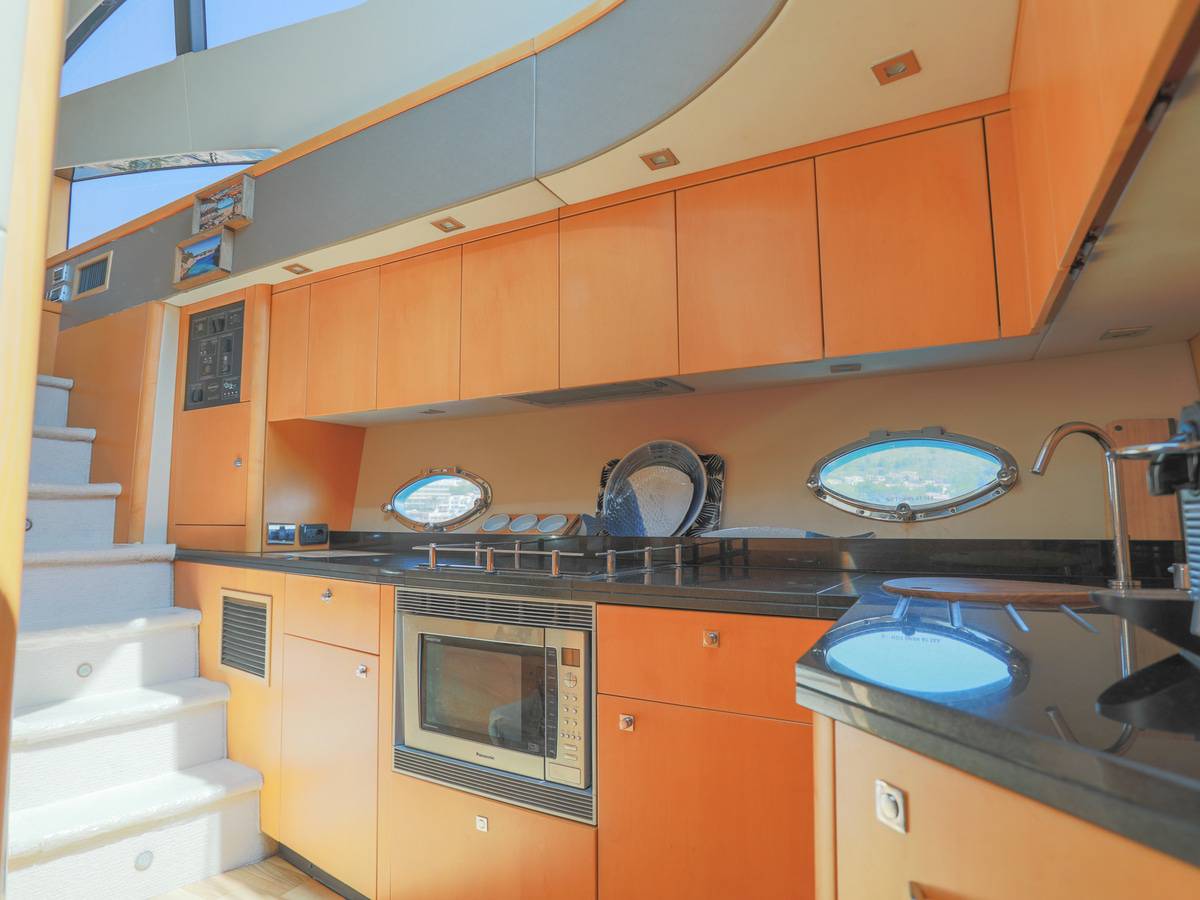 Sunseeker 60