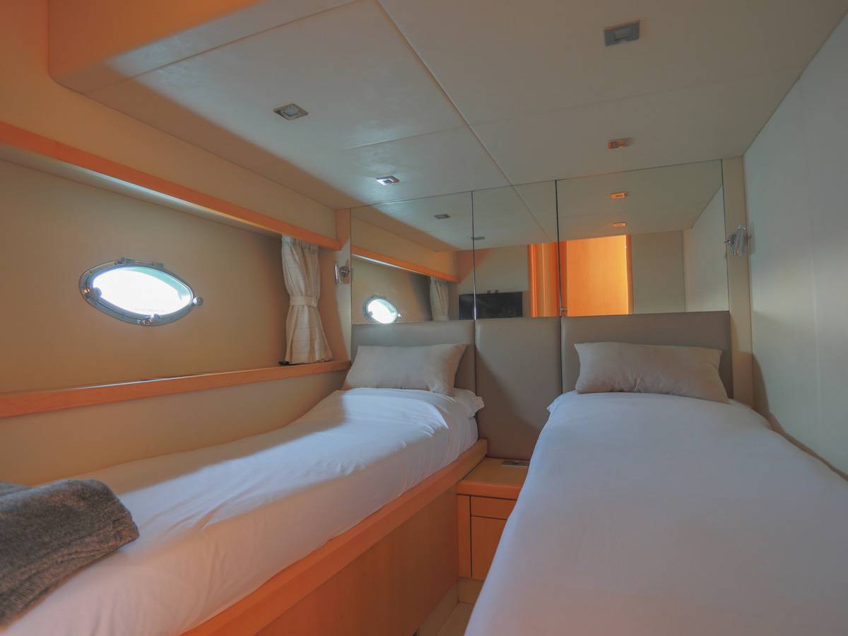 Sunseeker 60