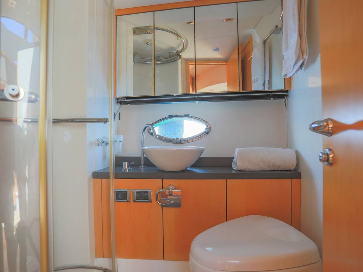 Sunseeker 60