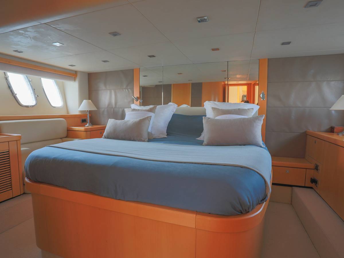 Sunseeker 60