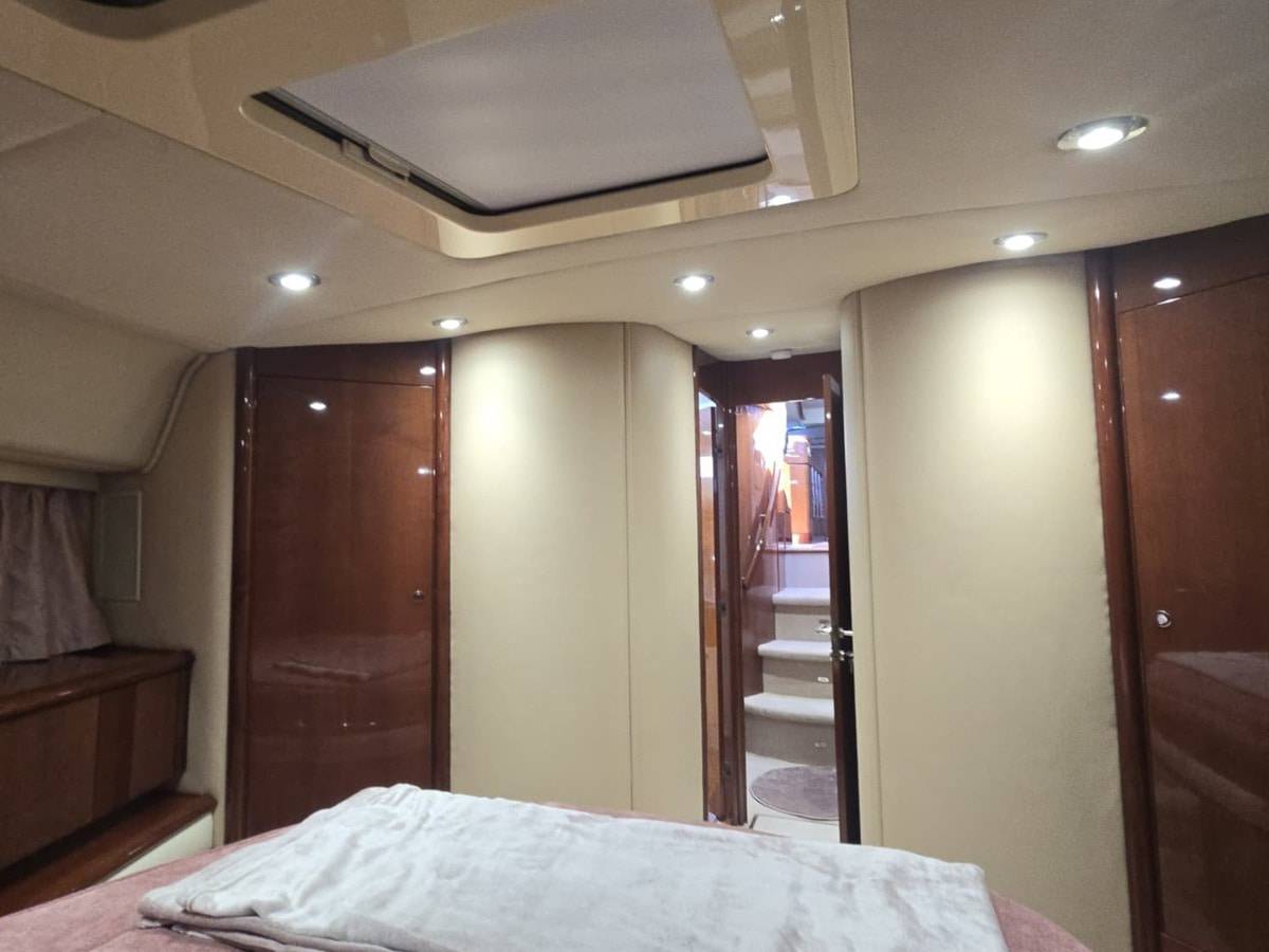 Fairline 58