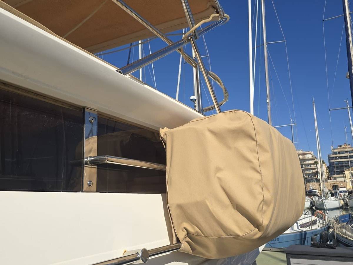 Fairline 58