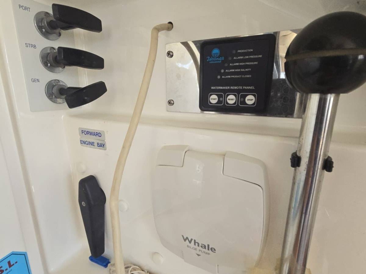 Fairline 58
