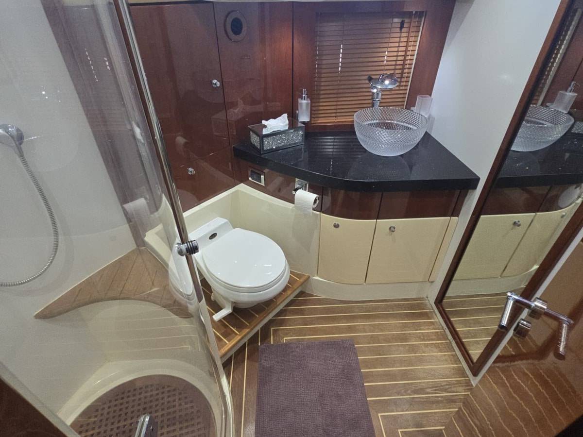 Fairline 58