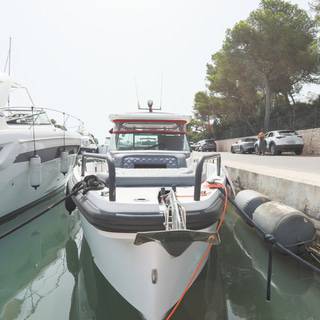 Boat image 3