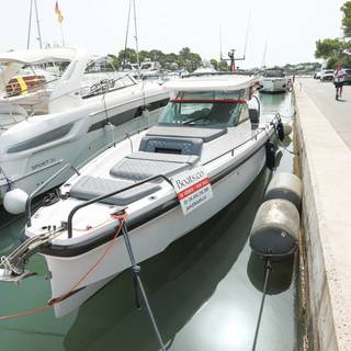 Boat image 4
