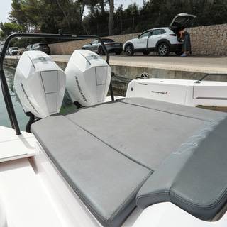 Boat image 22