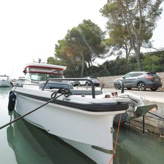 Boat image 2