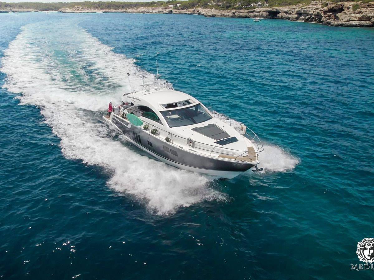 Fairline 62