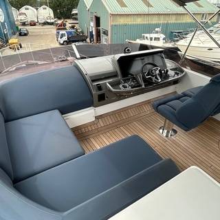 Boat image 13