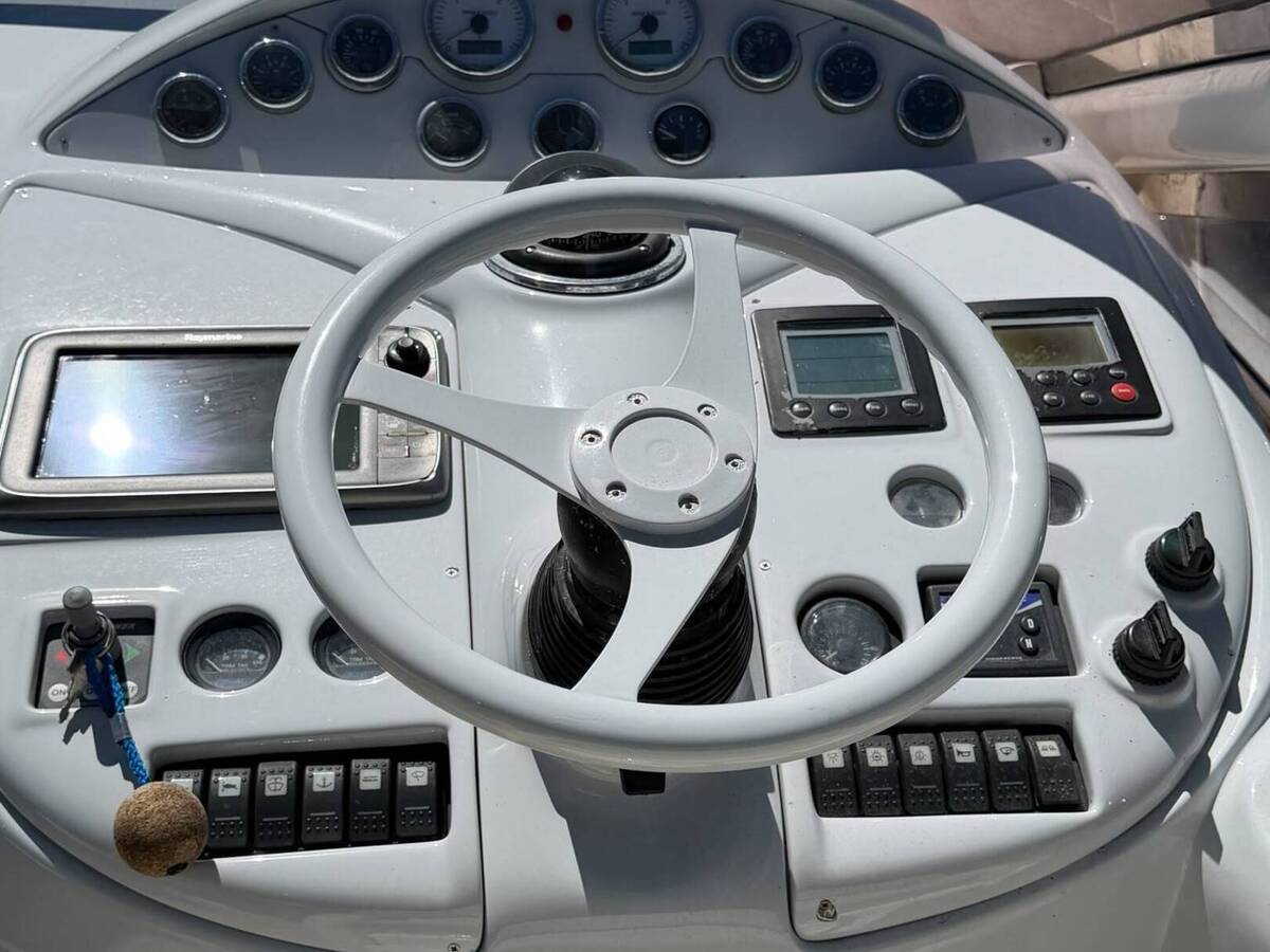 Azimut 47