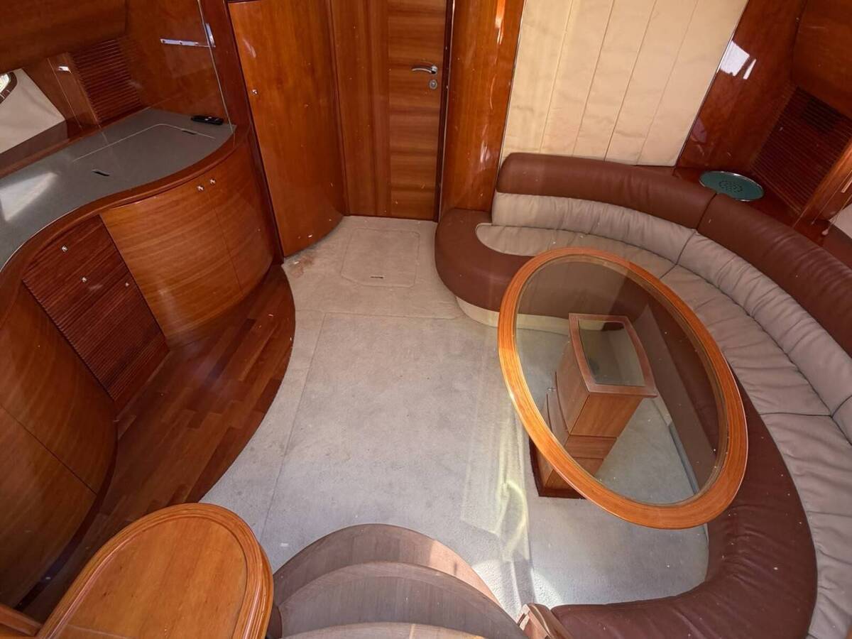 Azimut 47