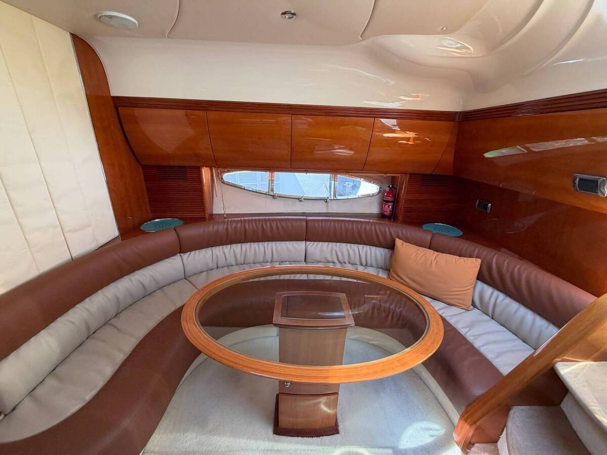 Azimut 47