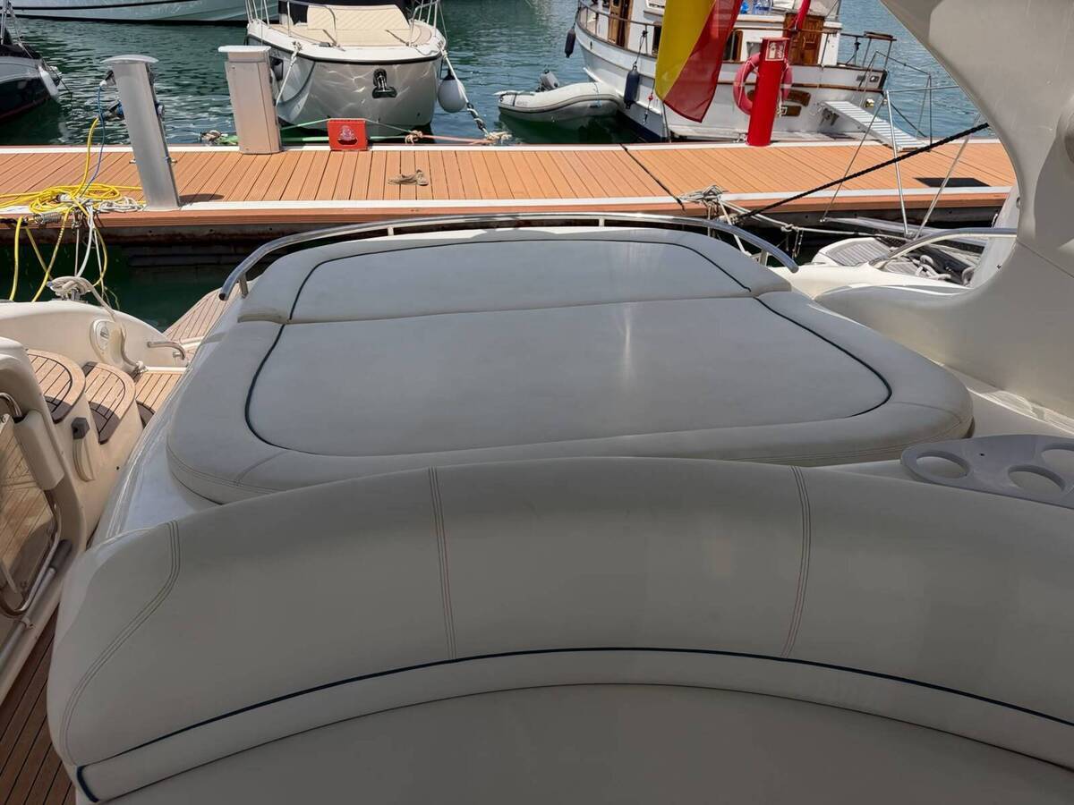 Azimut 47