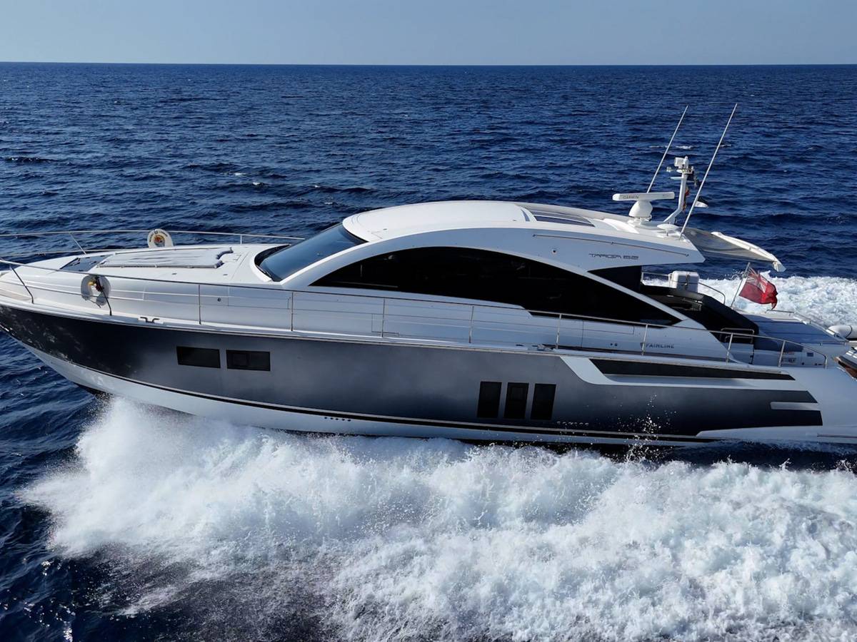 Fairline 62