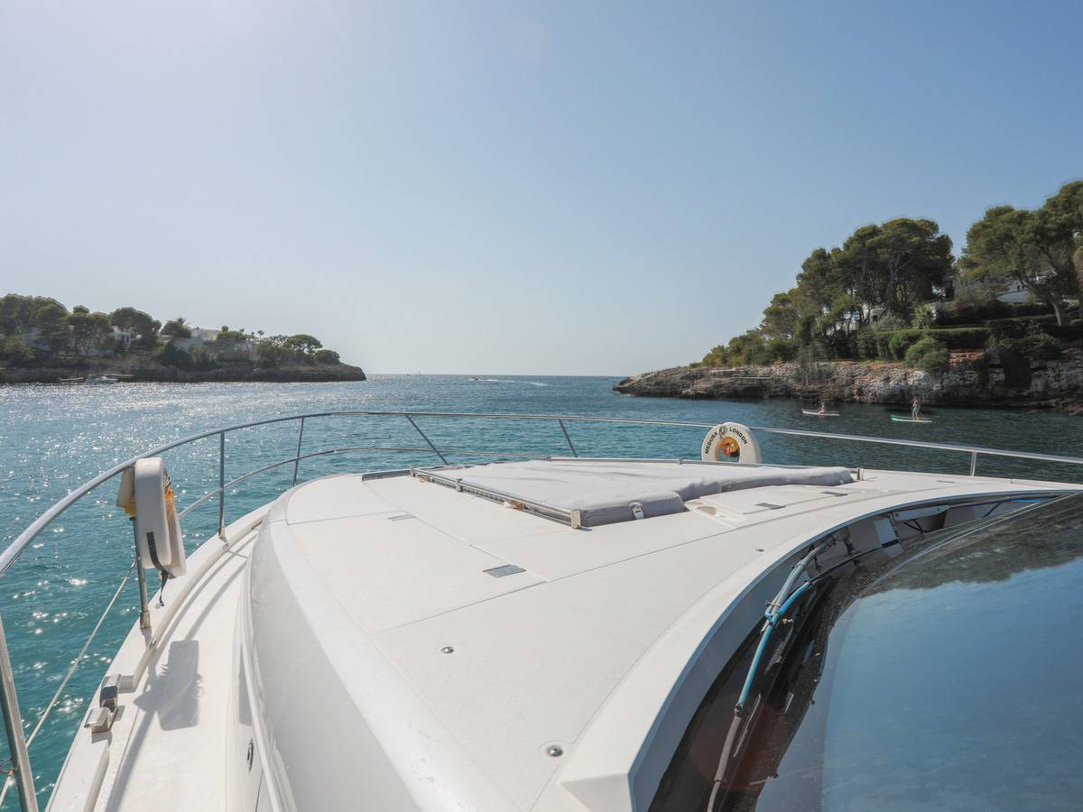 Fairline 62