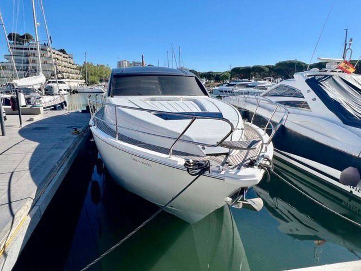 Fairline 62