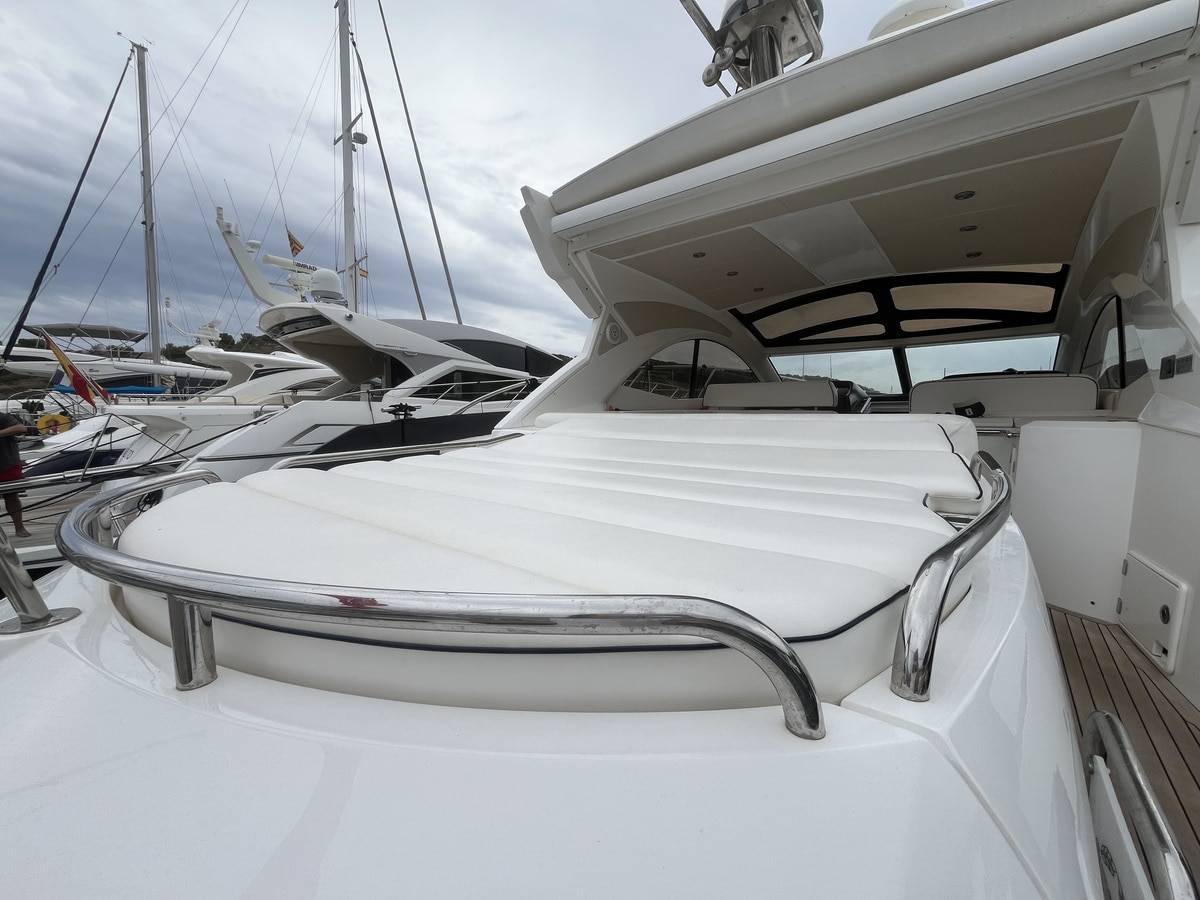 Sunseeker Portofino 48