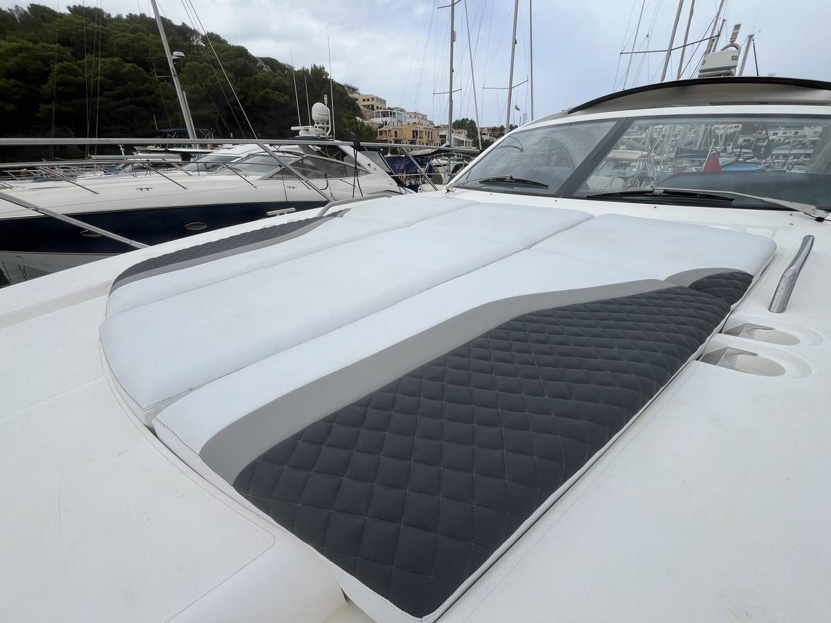 Sunseeker Portofino 48