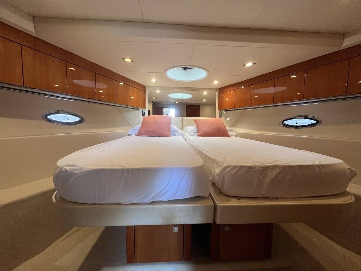 Sunseeker Portofino 48