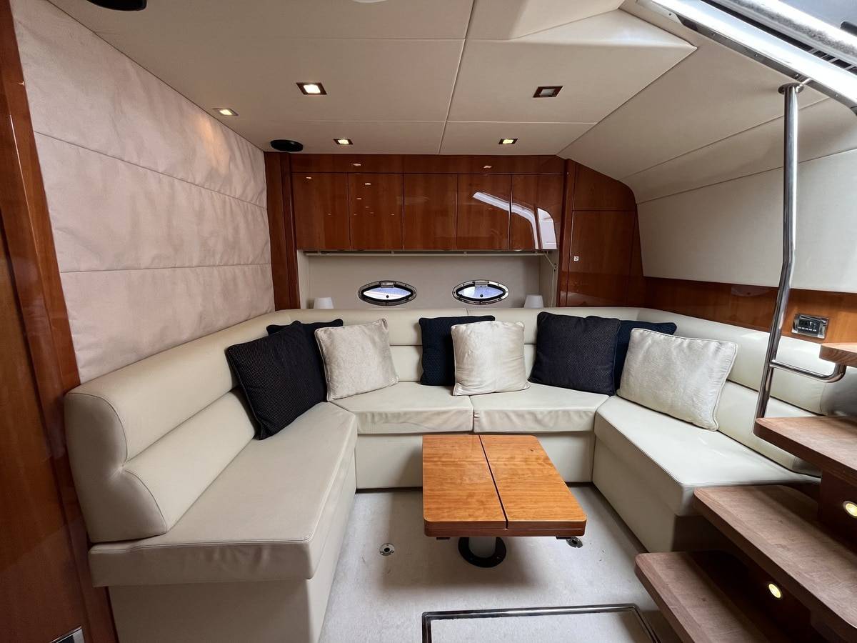 Sunseeker Portofino 48