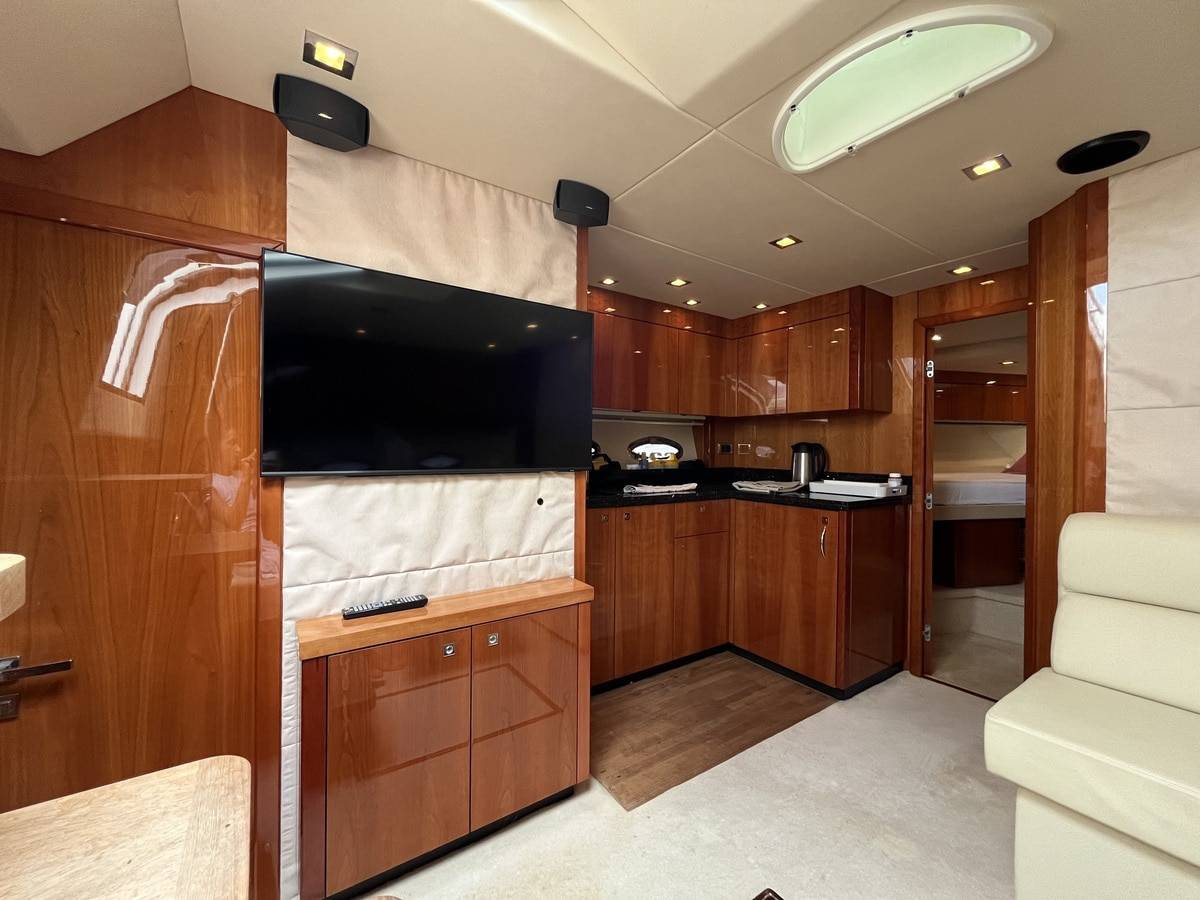 Sunseeker Portofino 48