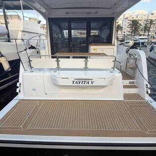 Boat image 6