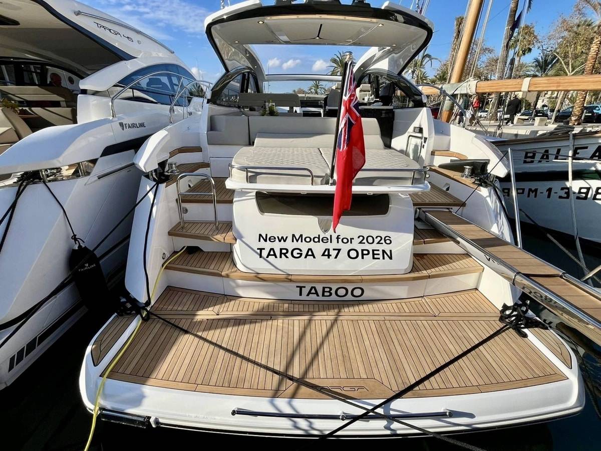 Fairline 47