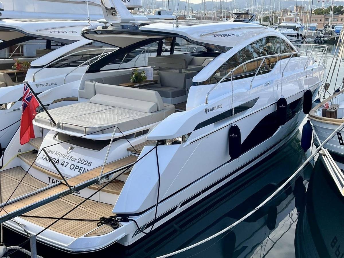 Fairline 47