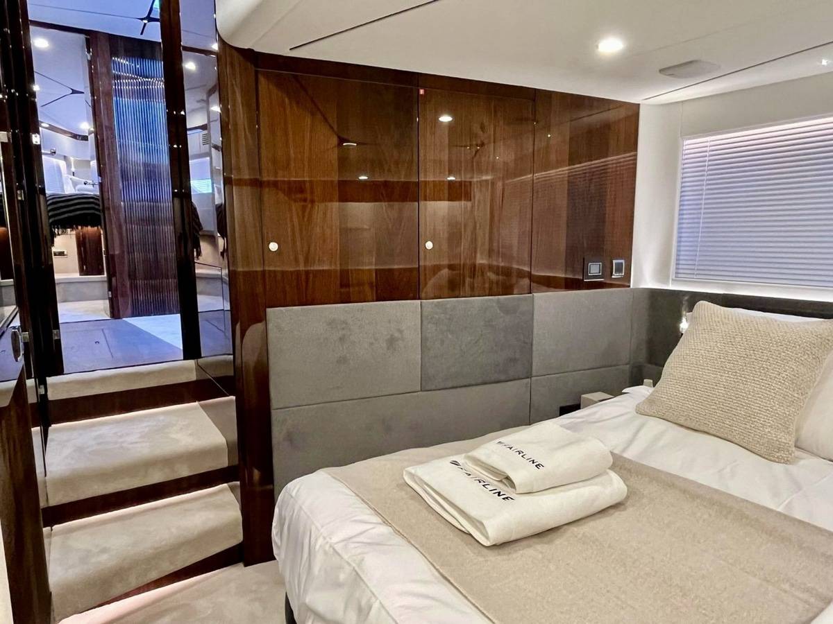 Fairline 47