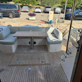 Boat image 9