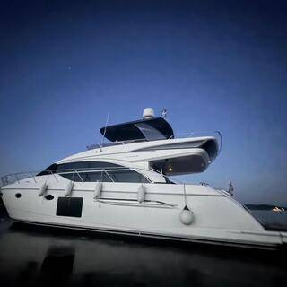 Boat image 4