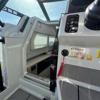 Boat image 13