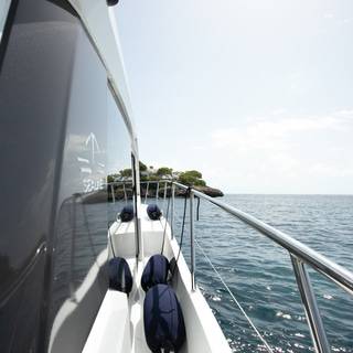 Boat image 12