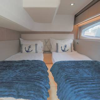 Boat image 30