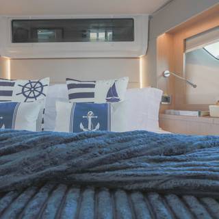 Boat image 25