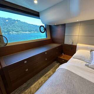 Boat image 51