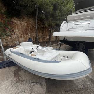 Boat image 3
