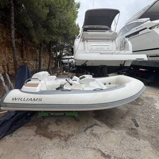 Boat image 5