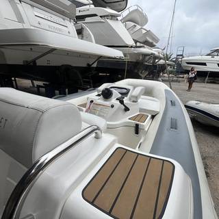 Boat image 7