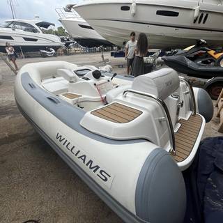 Boat image 8