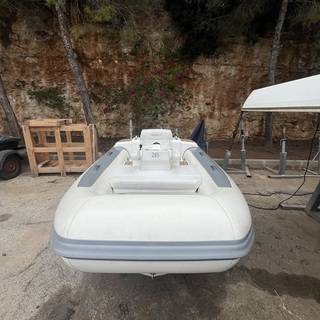 Boat image 4