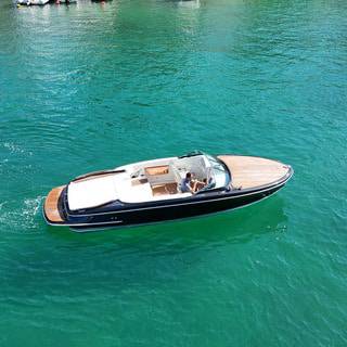 Boat image 3
