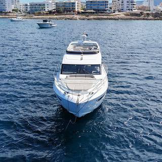 Boat image 4