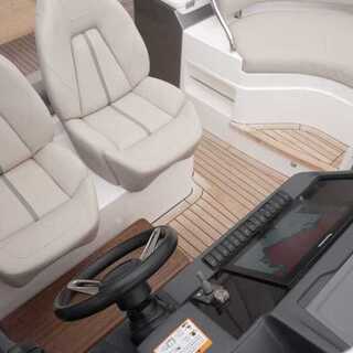 Boat image 13