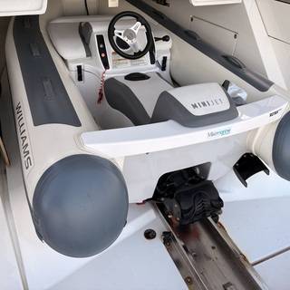 Boat image 11