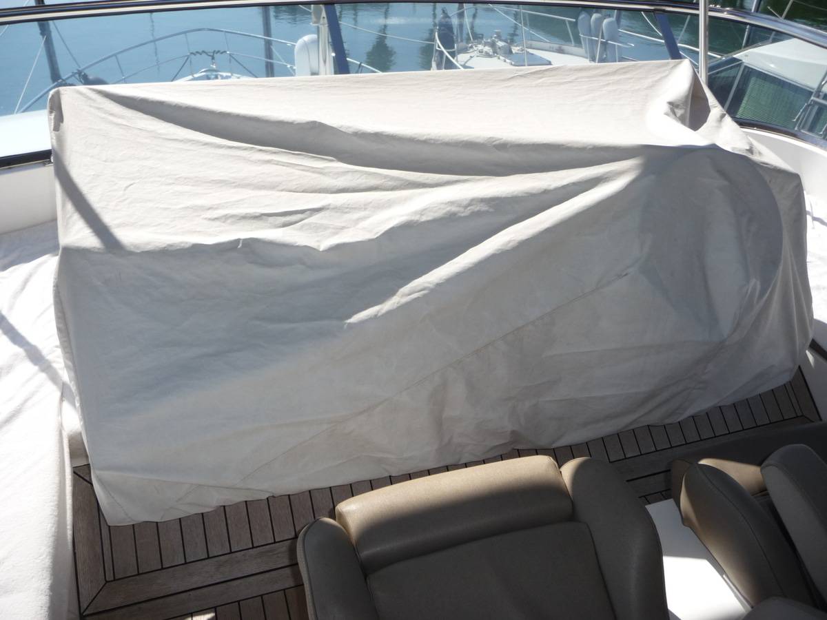 Fairline 65