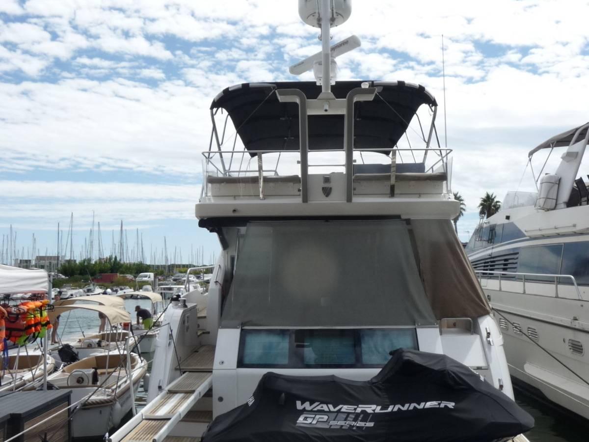 Fairline 65