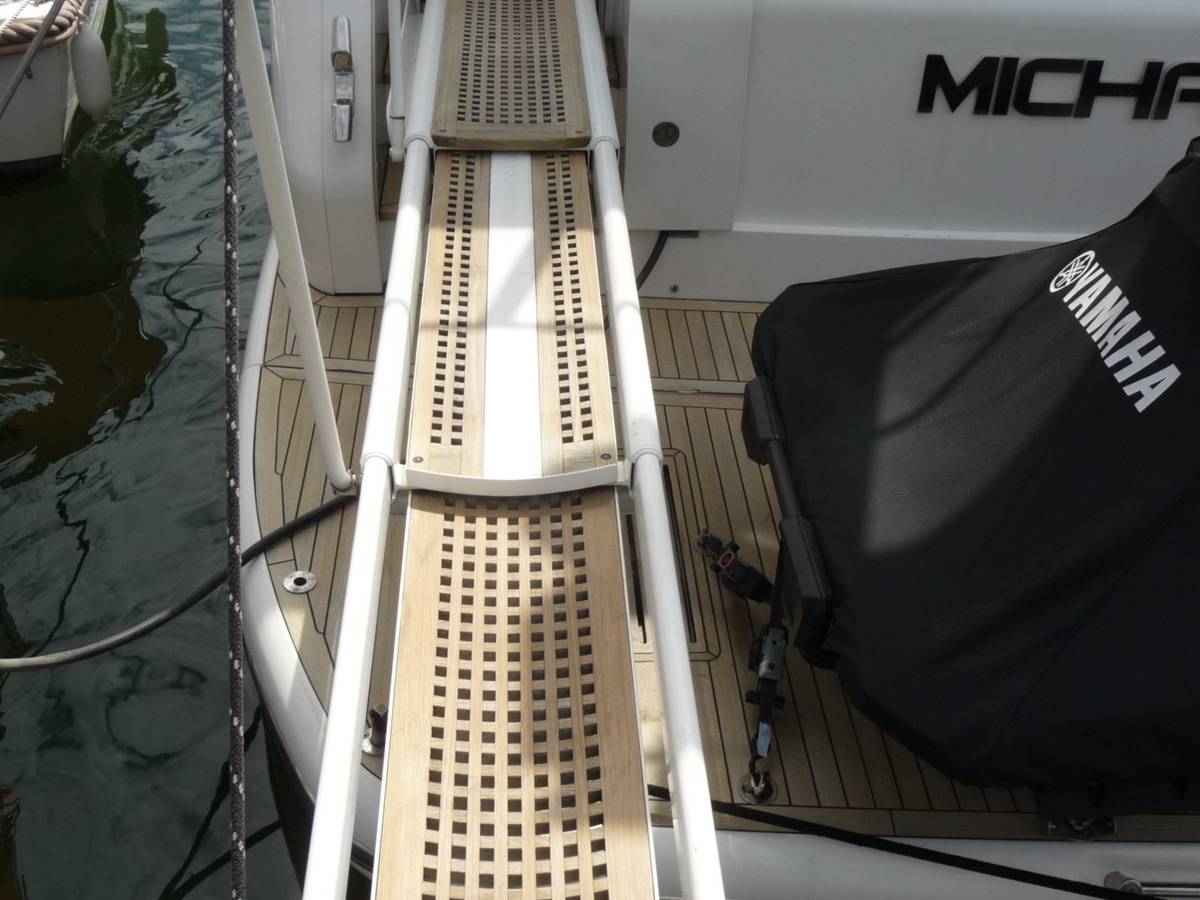 Fairline 65
