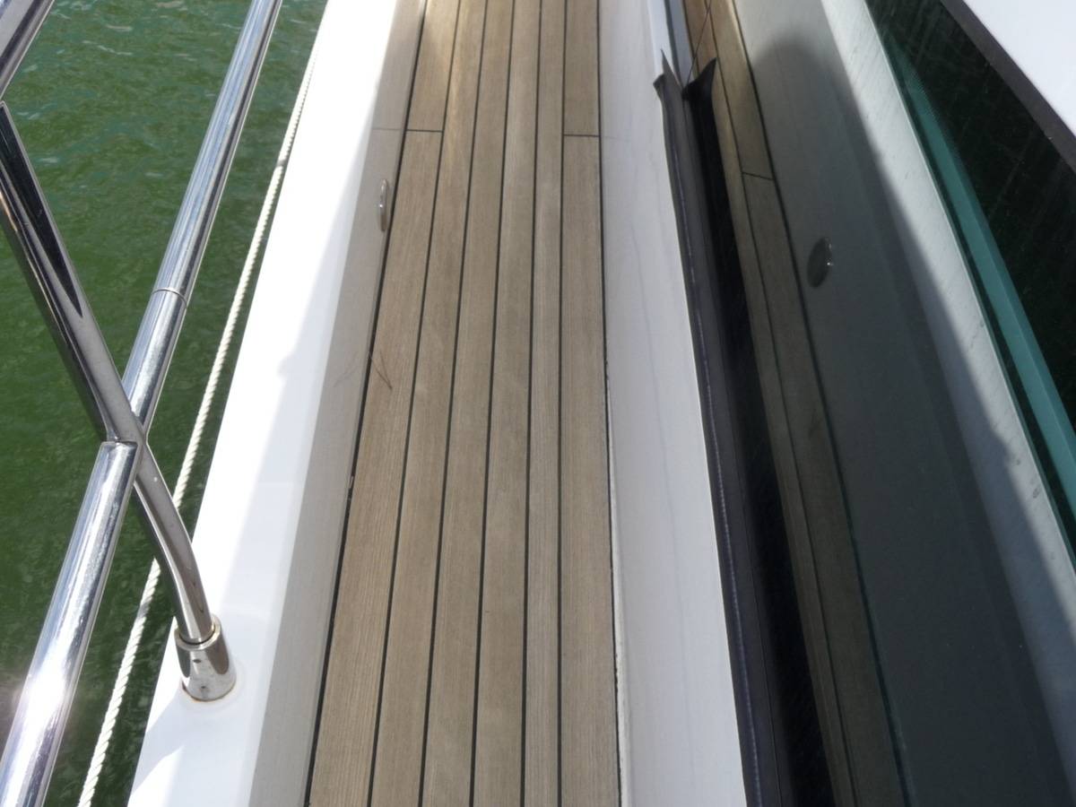 Fairline 65
